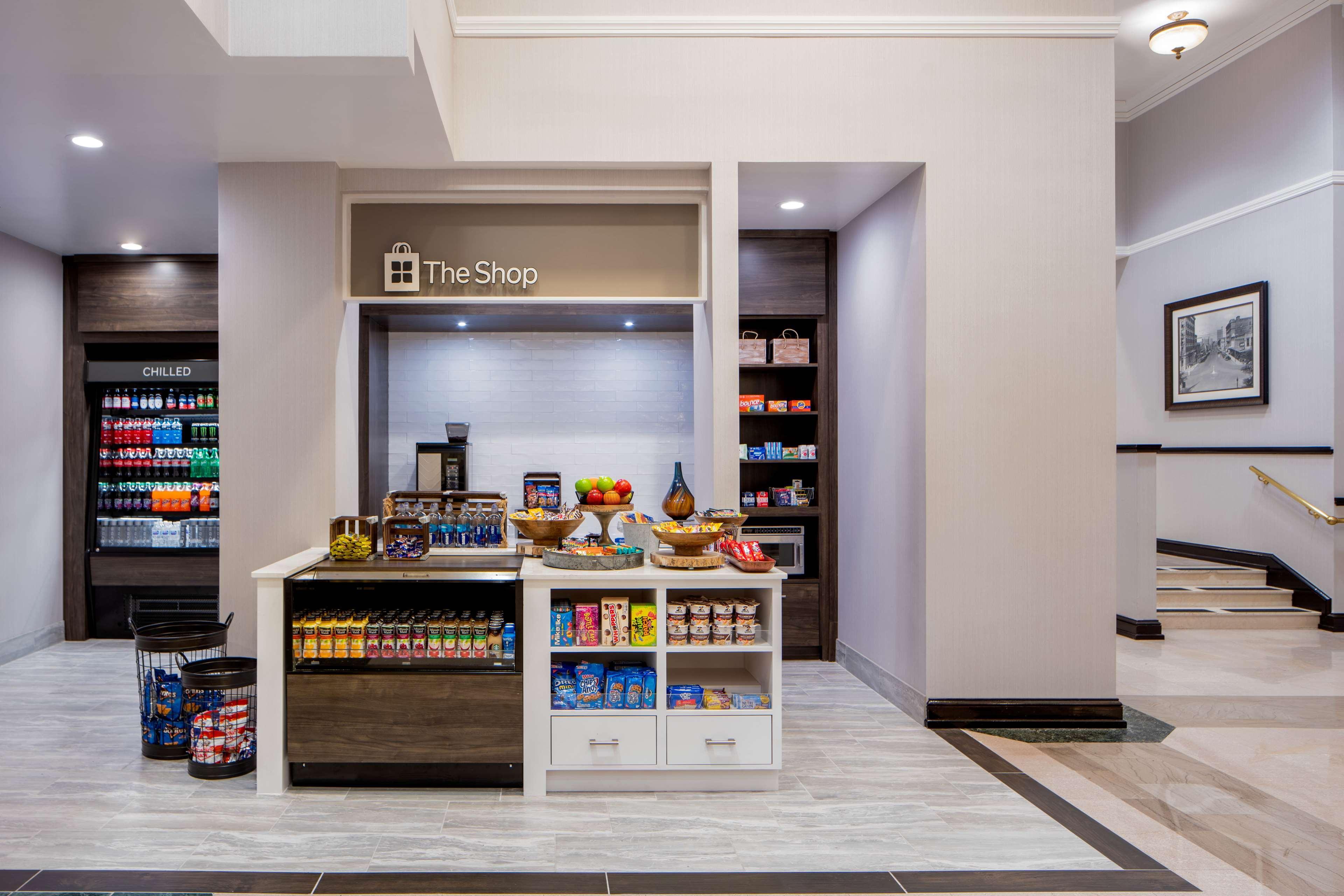 Hilton Garden Inn Jackson Downtown Ngoại thất bức ảnh