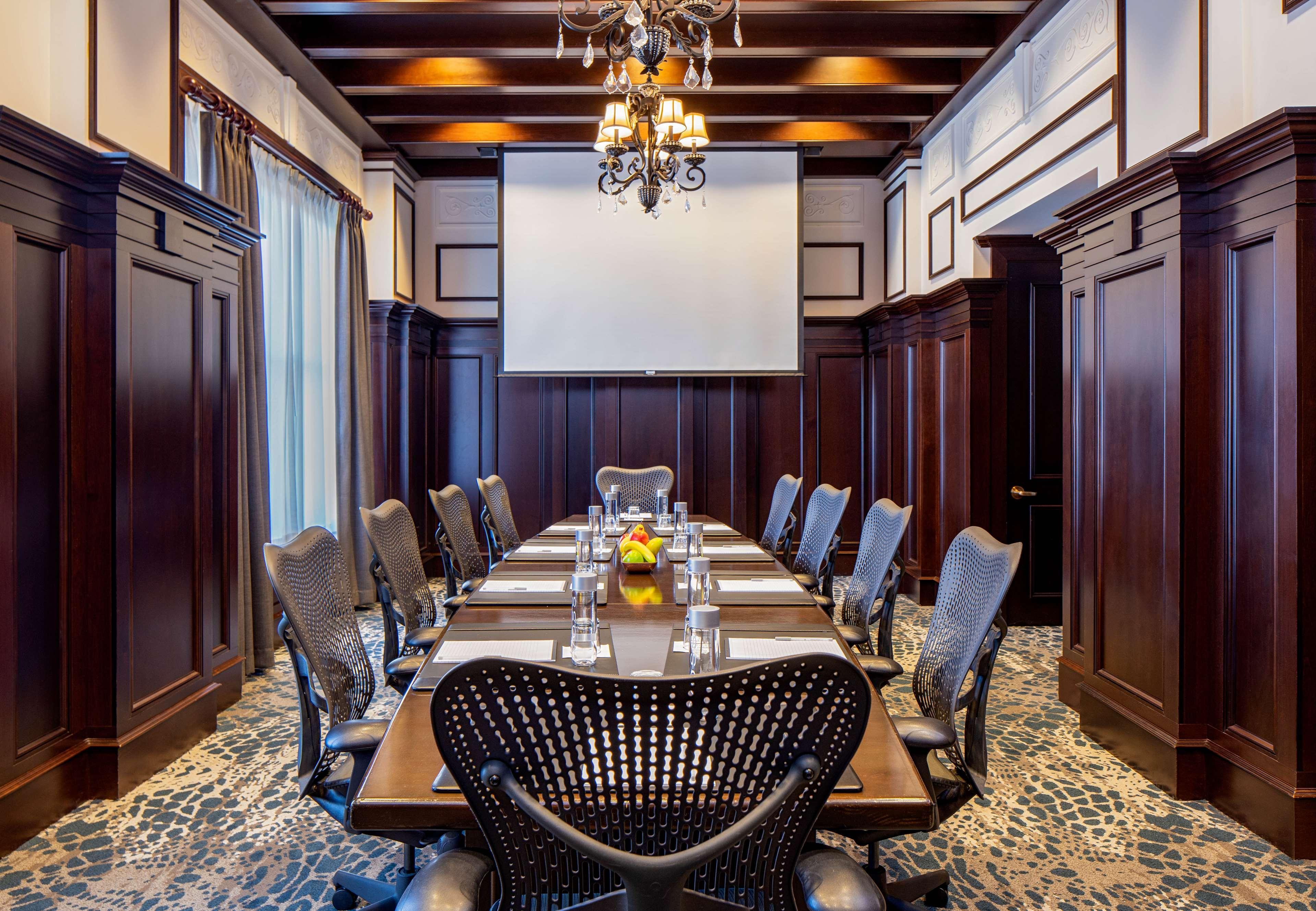 Hilton Garden Inn Jackson Downtown Ngoại thất bức ảnh