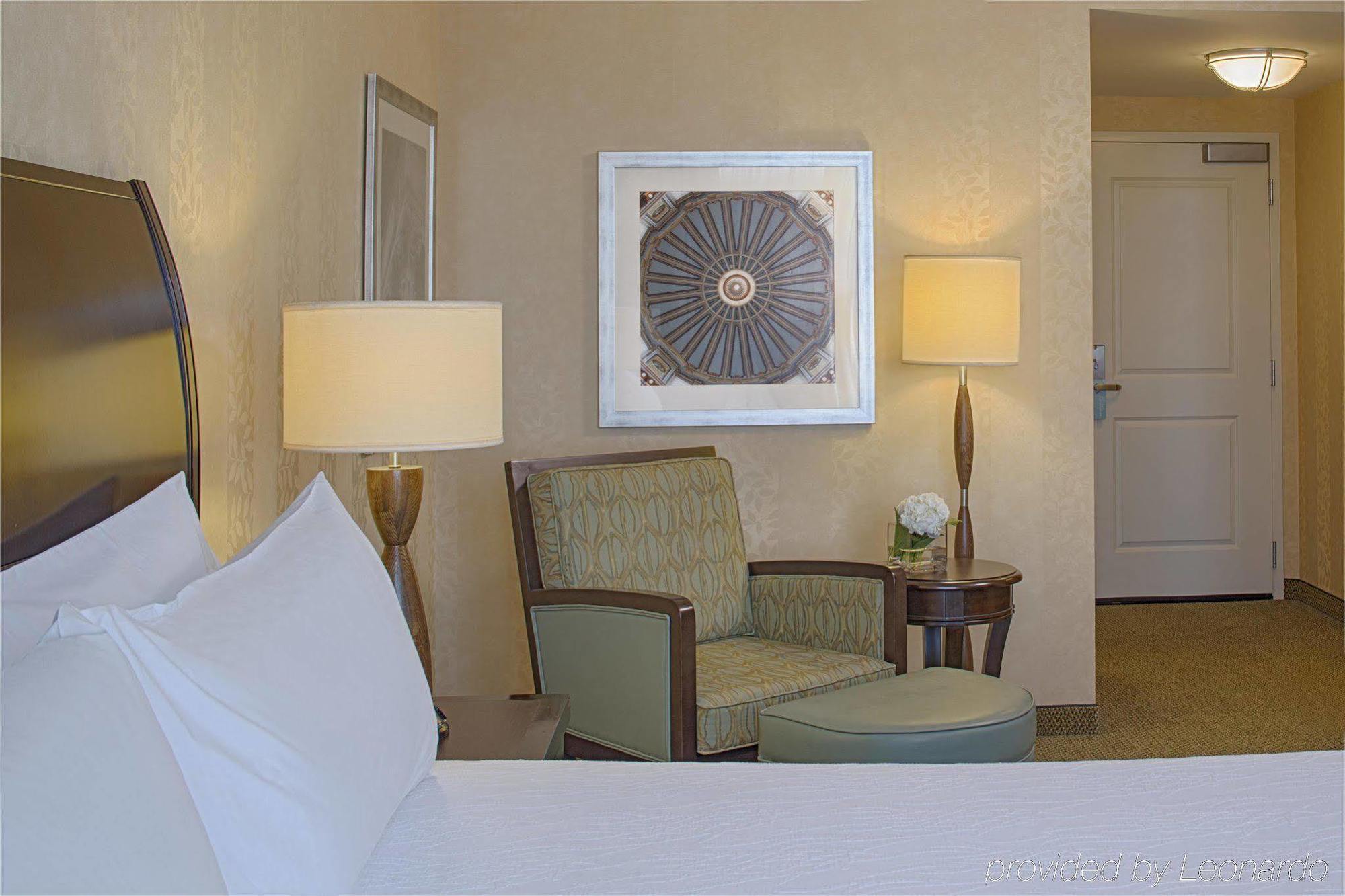 Hilton Garden Inn Jackson Downtown Ngoại thất bức ảnh