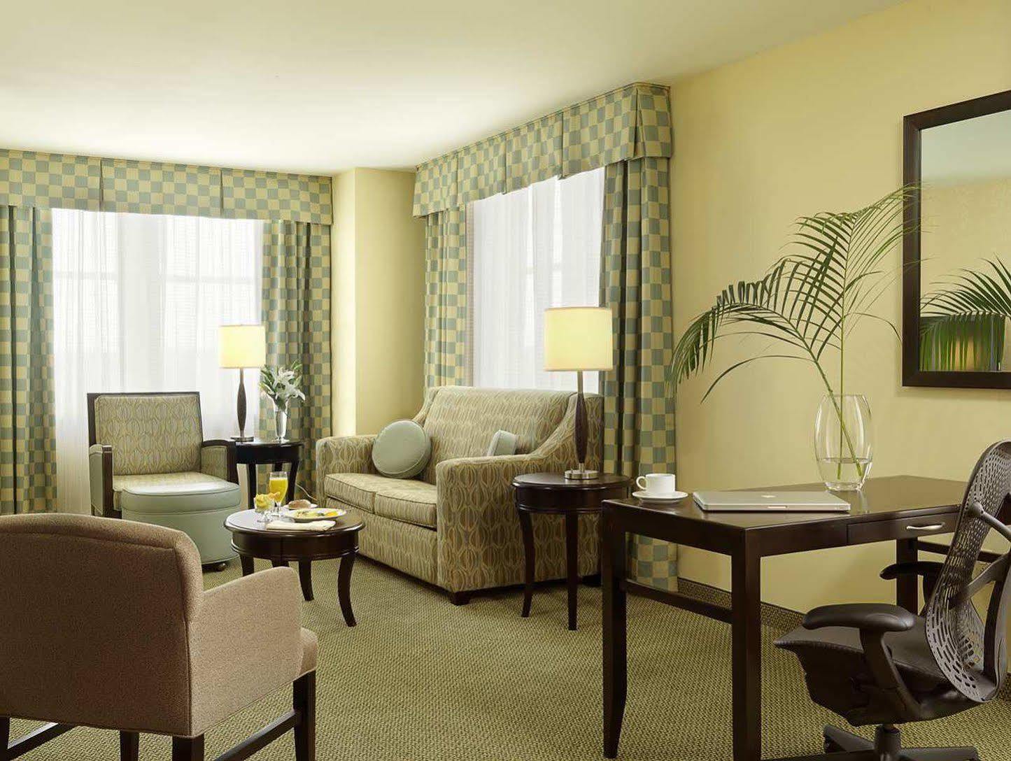 Hilton Garden Inn Jackson Downtown Ngoại thất bức ảnh